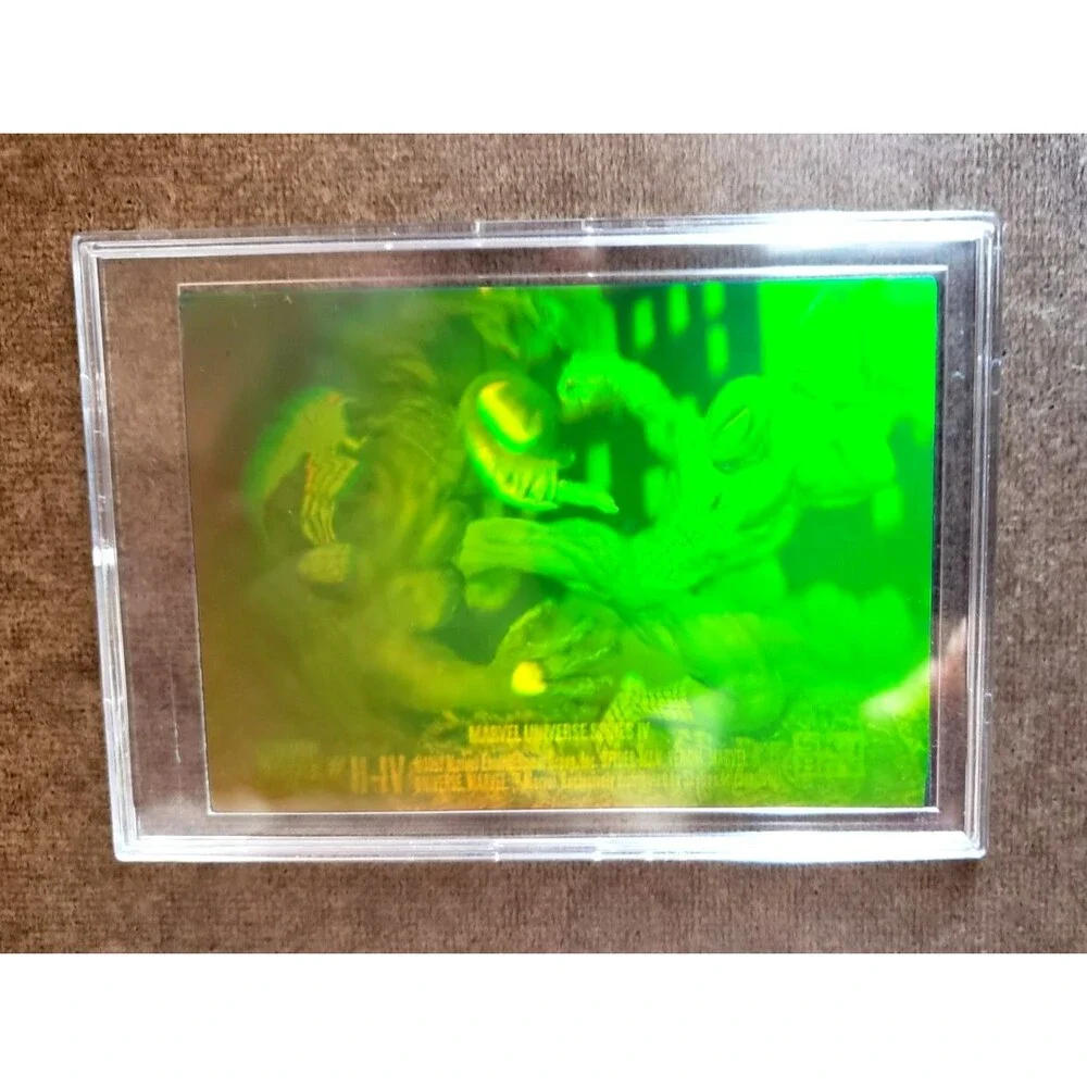1993 SKYBOX MARVEL UNIVERSE HOLOGRAM #1 OF 5 GREEN HOLO VAR! W/Plastic Protector
